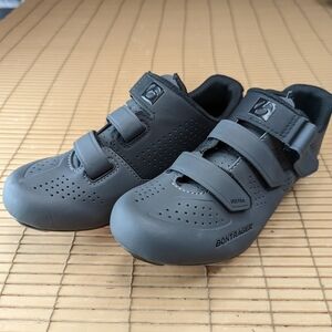Bontrager Womens "Vostra"  Road Bike Cycling Shoes Hook & Loop Sz 5.5 M Gray . N